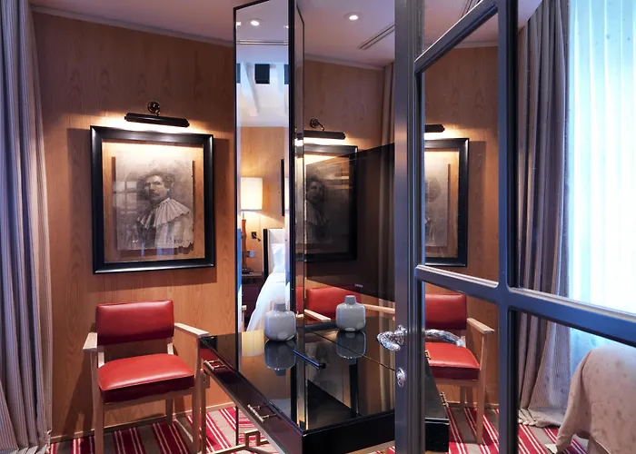 Hotel Marquis Faubourg Saint-honore - Small Luxury Of The World